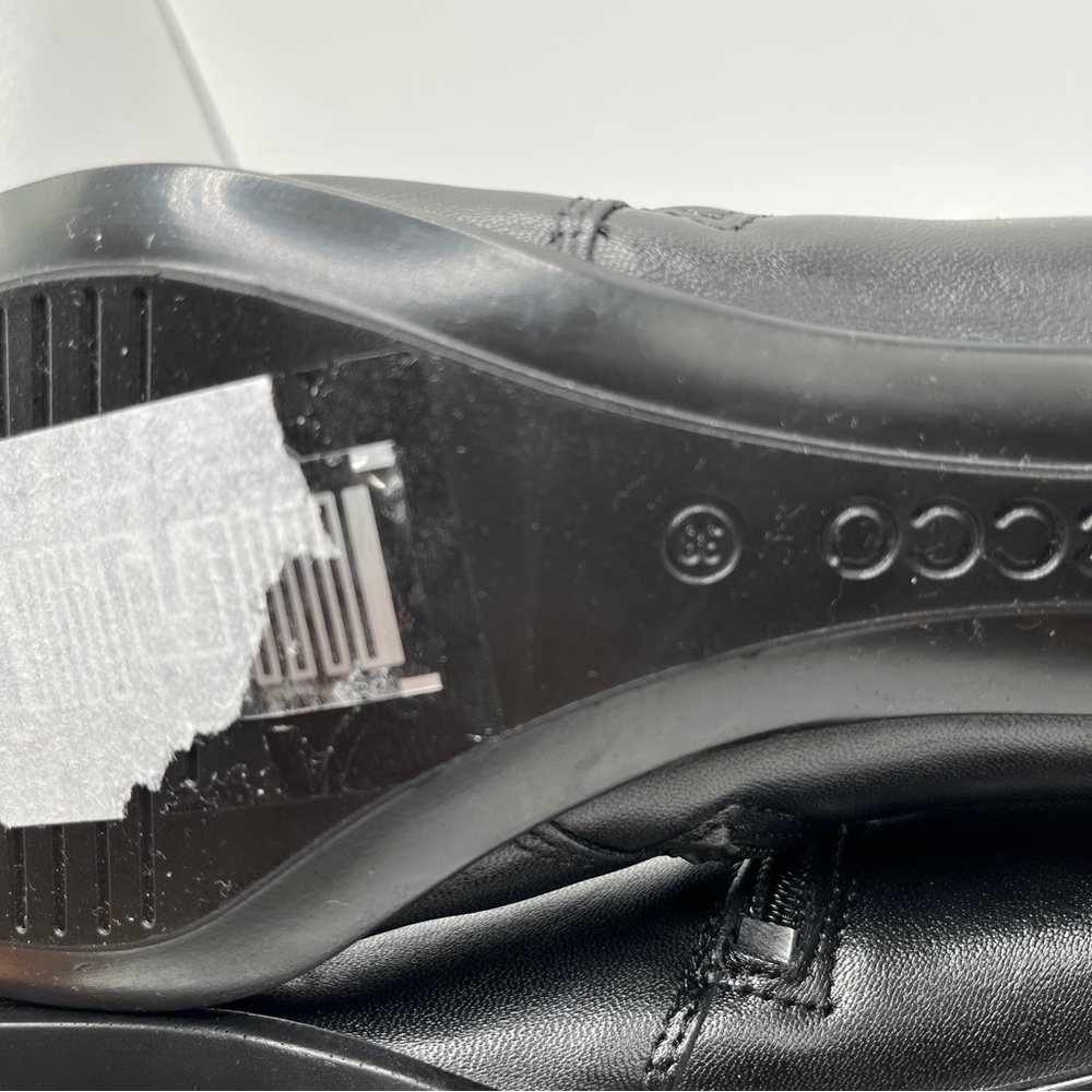 NWOB Ecco Women's Shape M 35 ankle Boot size 38 US 7-7.5 black leather - Picture 9 of 10